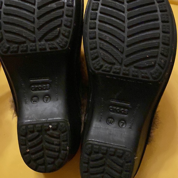 Women shoes - Picture 2 of 2